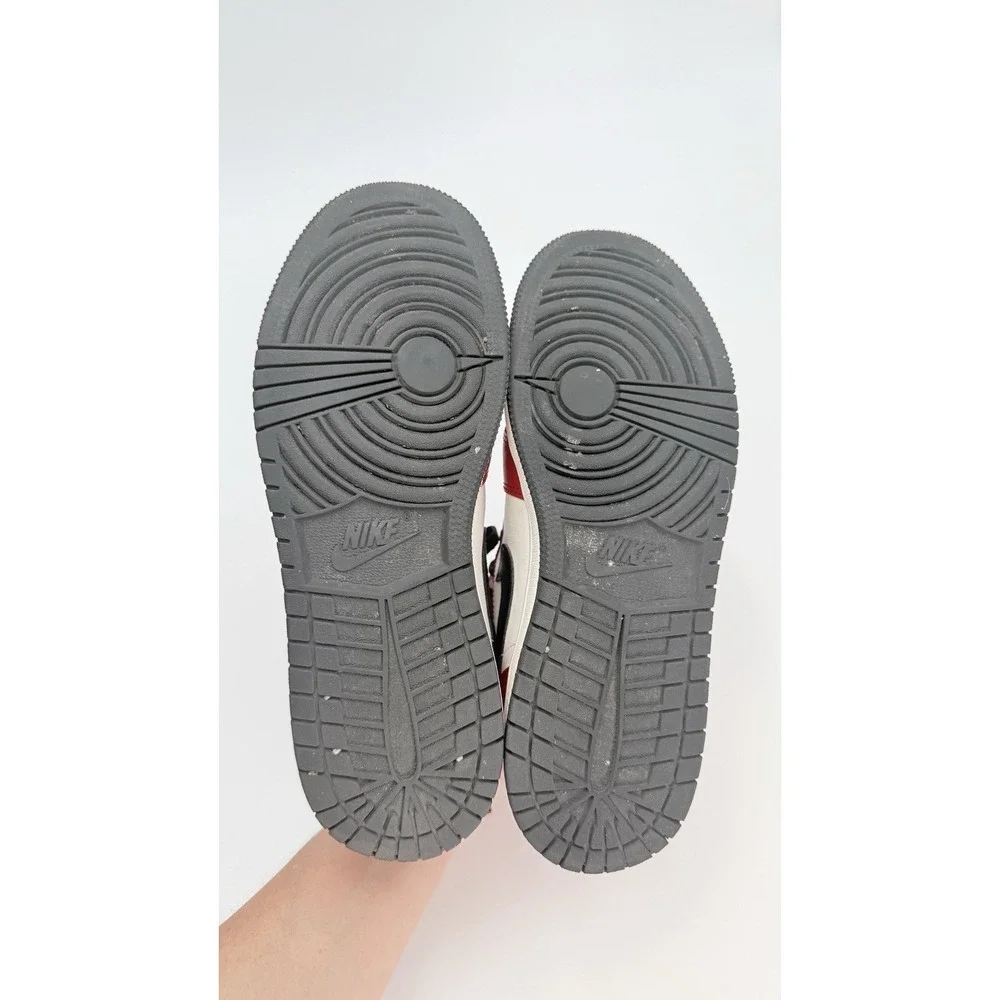 Size 5Y- Nike Air Jordan 1‎ Mid GS Chicago Black Toe Red White 554725-069